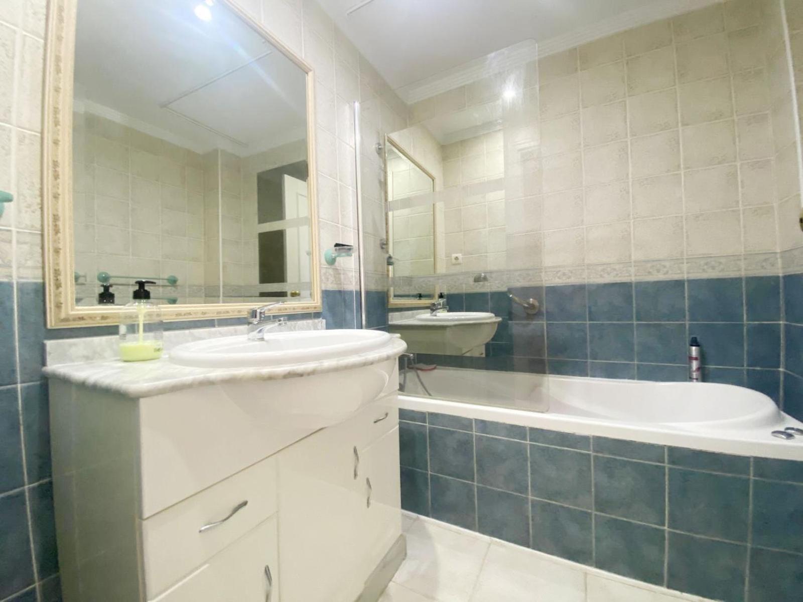 2 Bedroom With Spacious Terrace Pueblo Evita *