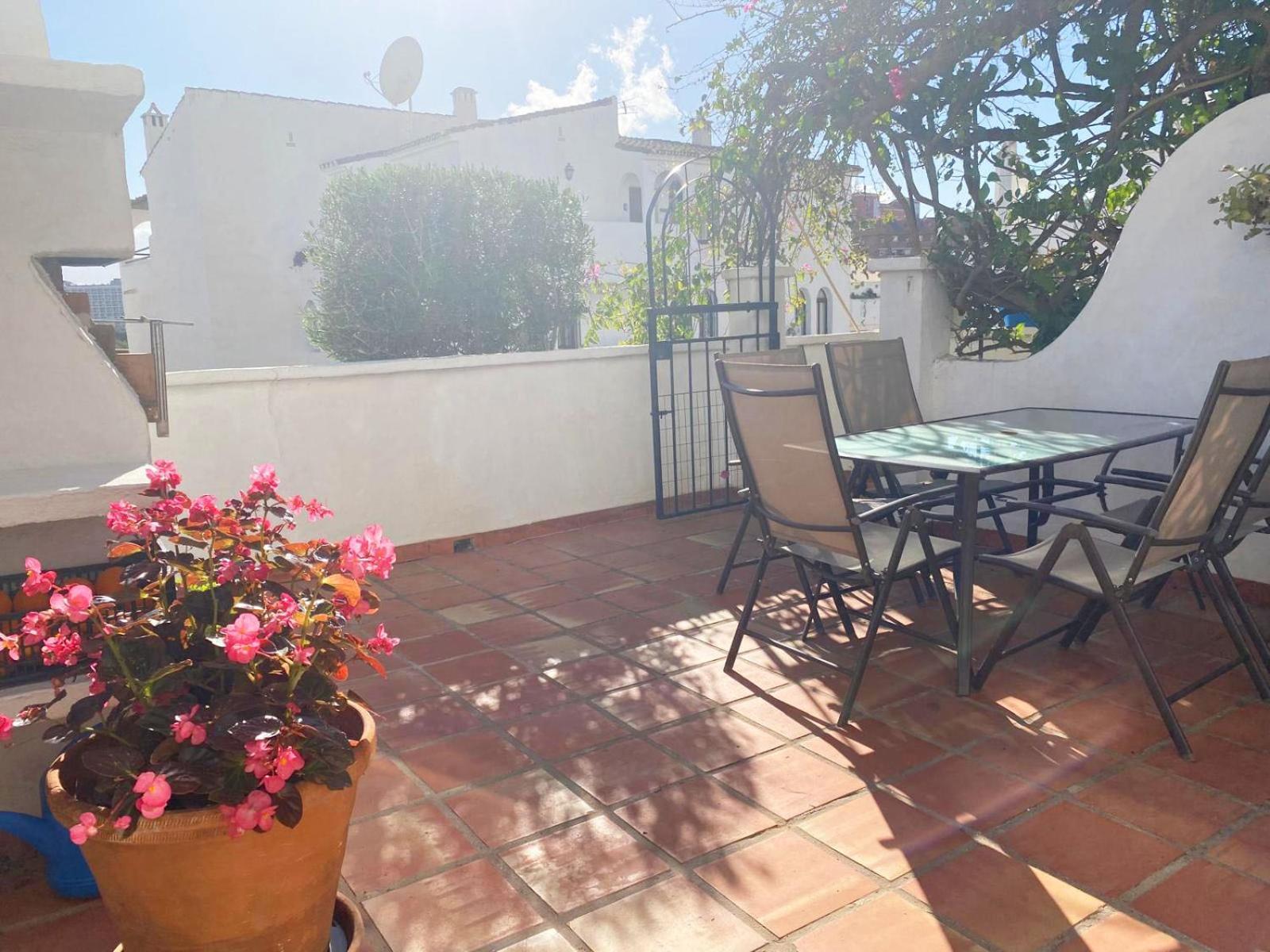 2 Bedroom With Spacious Terrace Pueblo Evita Apartment *