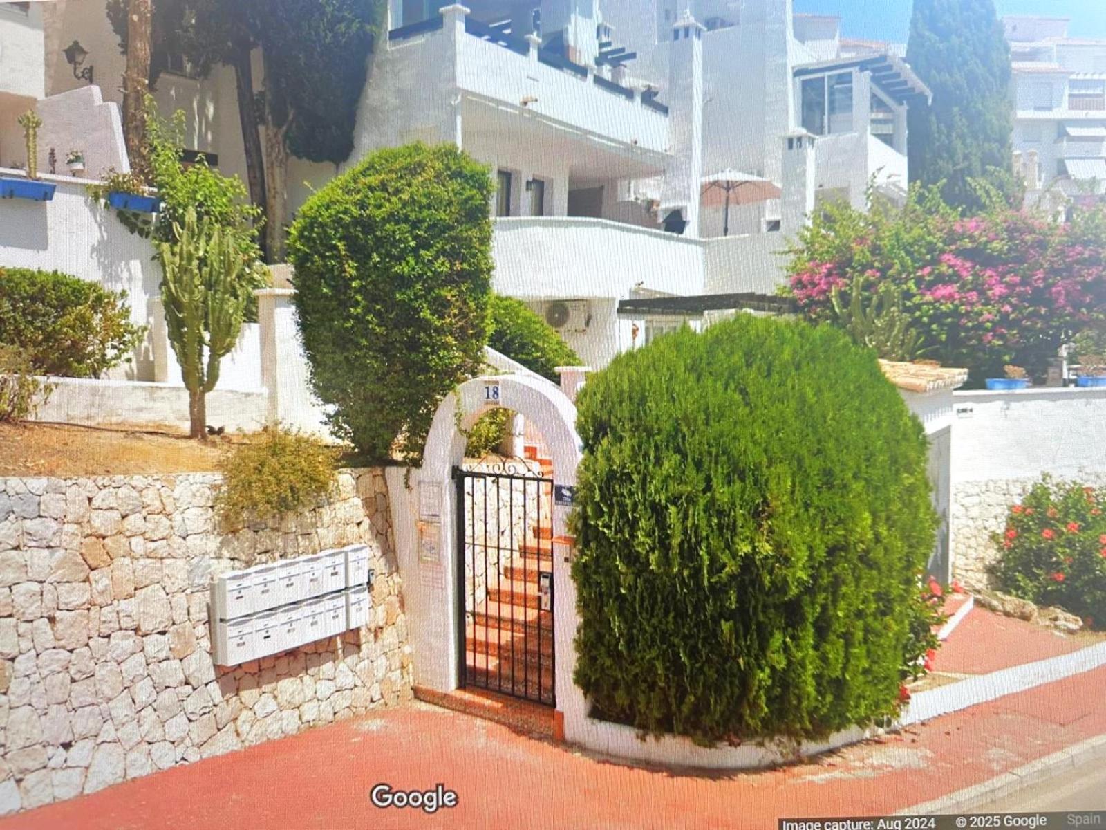 2 Bedroom With Spacious Terrace Pueblo Evita *
